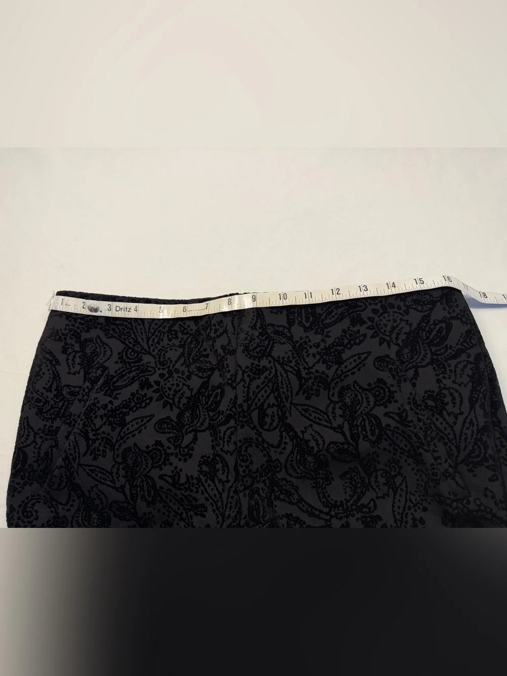 Chicos Woman's Size 8 Black Brocade Straight-Leg Evening Pants